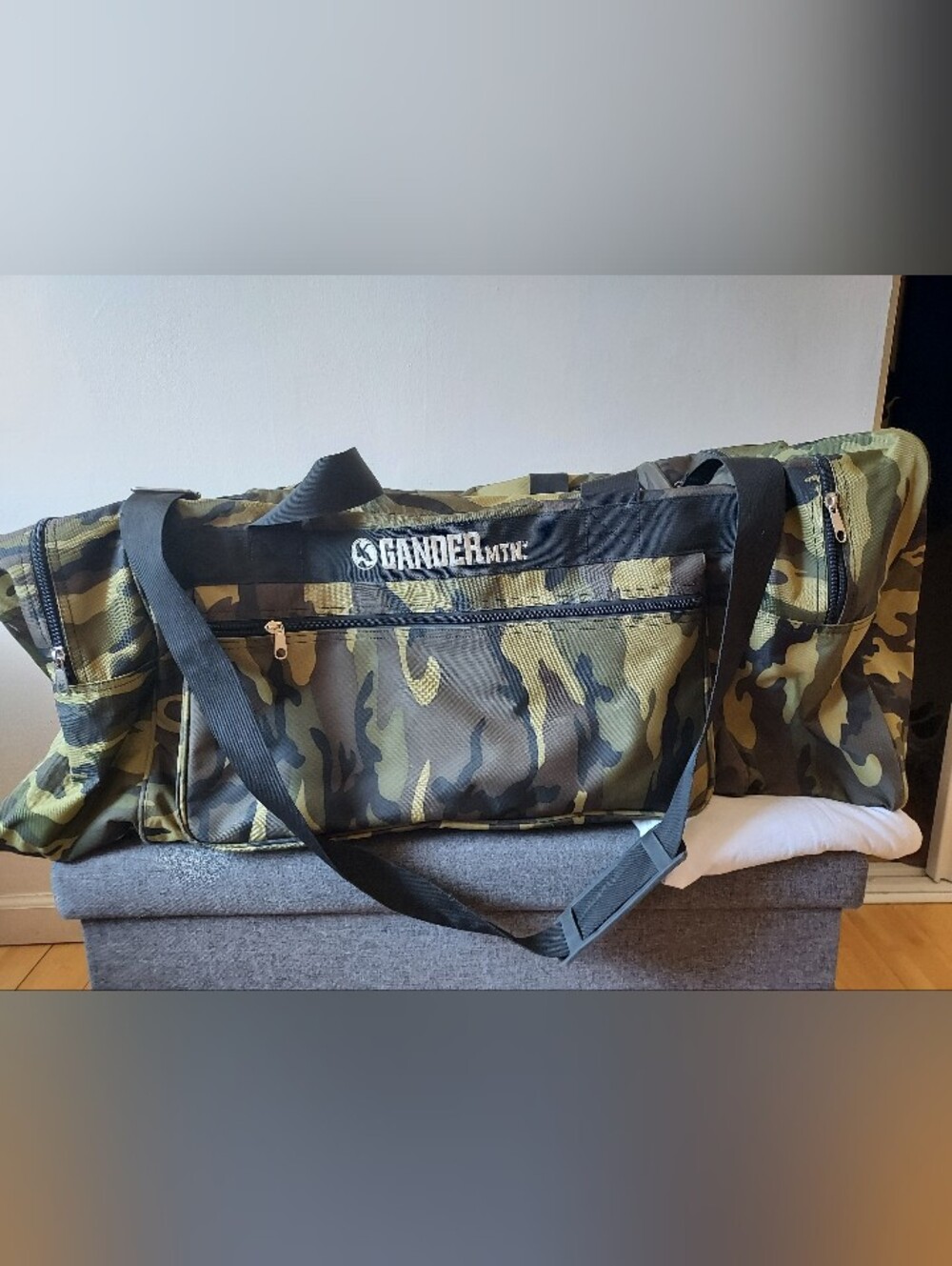 Gander Mountain Camouflage Xtra Large Duffel Bag in Green, Brown, Black
